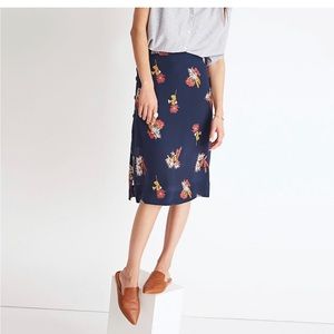 Madewell Silk side Button skirt in cactus flower